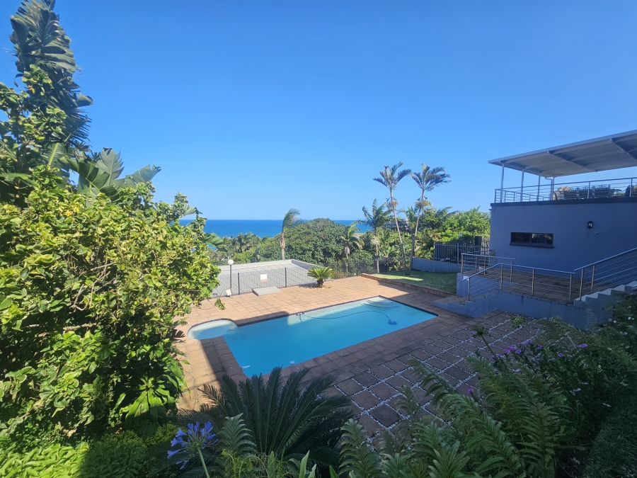6 Bedroom Property for Sale in Willard Beach KwaZulu-Natal