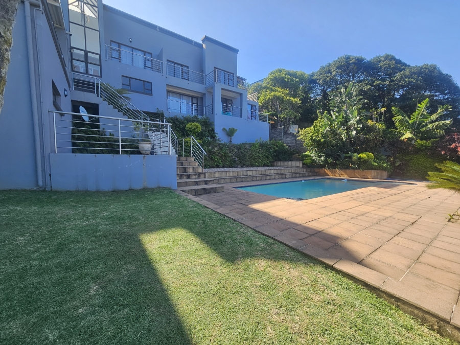 6 Bedroom Property for Sale in Willard Beach KwaZulu-Natal