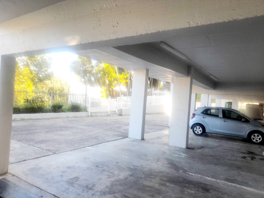 2 Bedroom Property for Sale in Margate KwaZulu-Natal