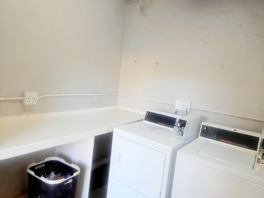 2 Bedroom Property for Sale in Margate KwaZulu-Natal