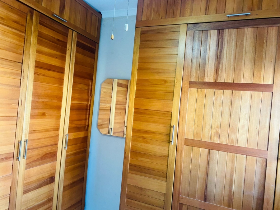 2 Bedroom Property for Sale in Margate KwaZulu-Natal