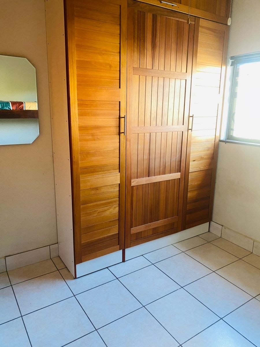 2 Bedroom Property for Sale in Margate KwaZulu-Natal
