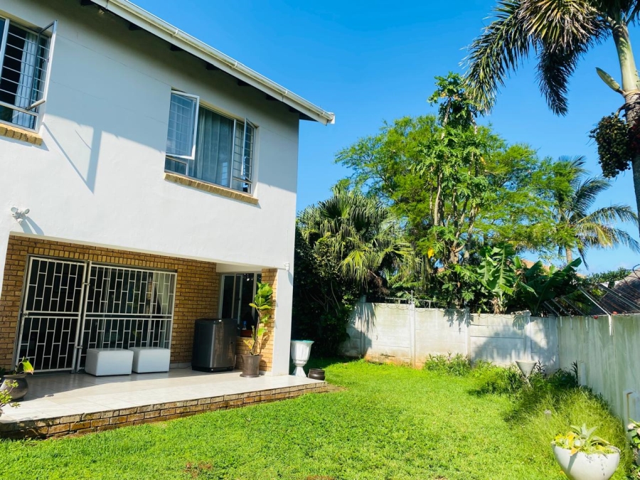 4 Bedroom Property for Sale in Manaba Beach KwaZulu-Natal