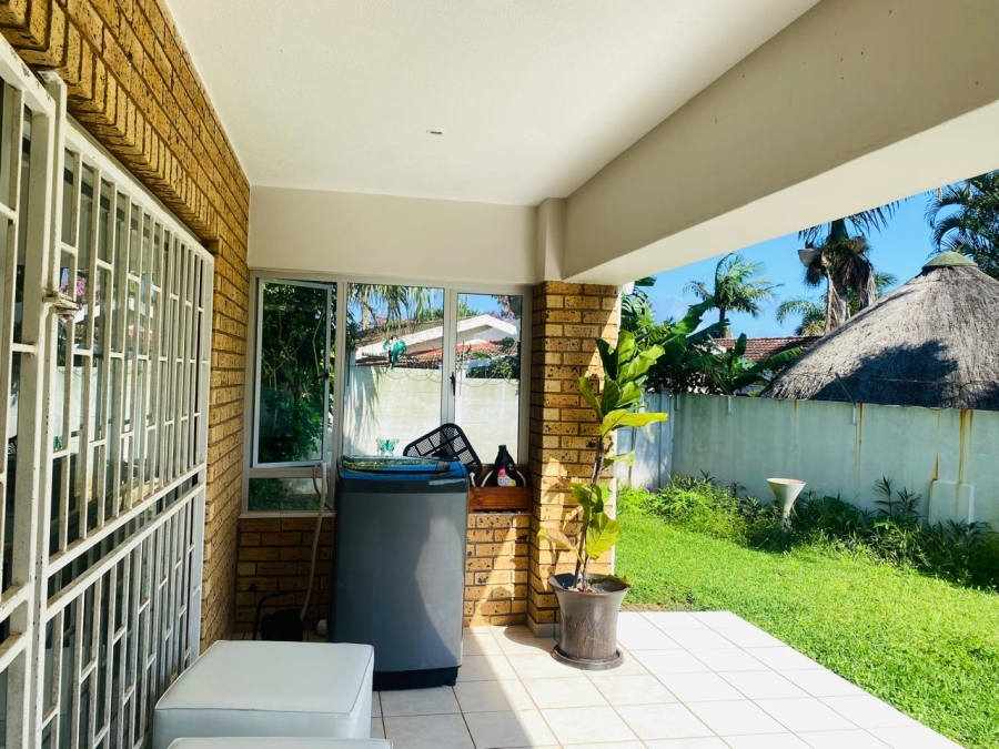 4 Bedroom Property for Sale in Manaba Beach KwaZulu-Natal