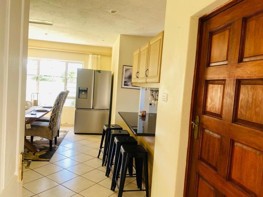 4 Bedroom Property for Sale in Manaba Beach KwaZulu-Natal