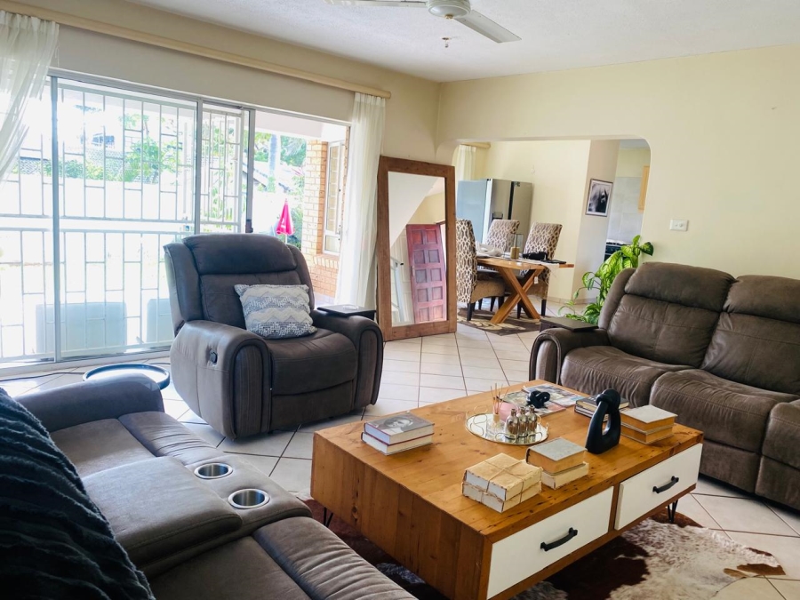 4 Bedroom Property for Sale in Manaba Beach KwaZulu-Natal