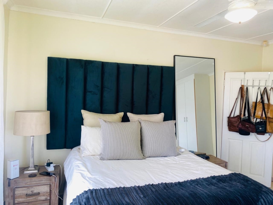 4 Bedroom Property for Sale in Manaba Beach KwaZulu-Natal