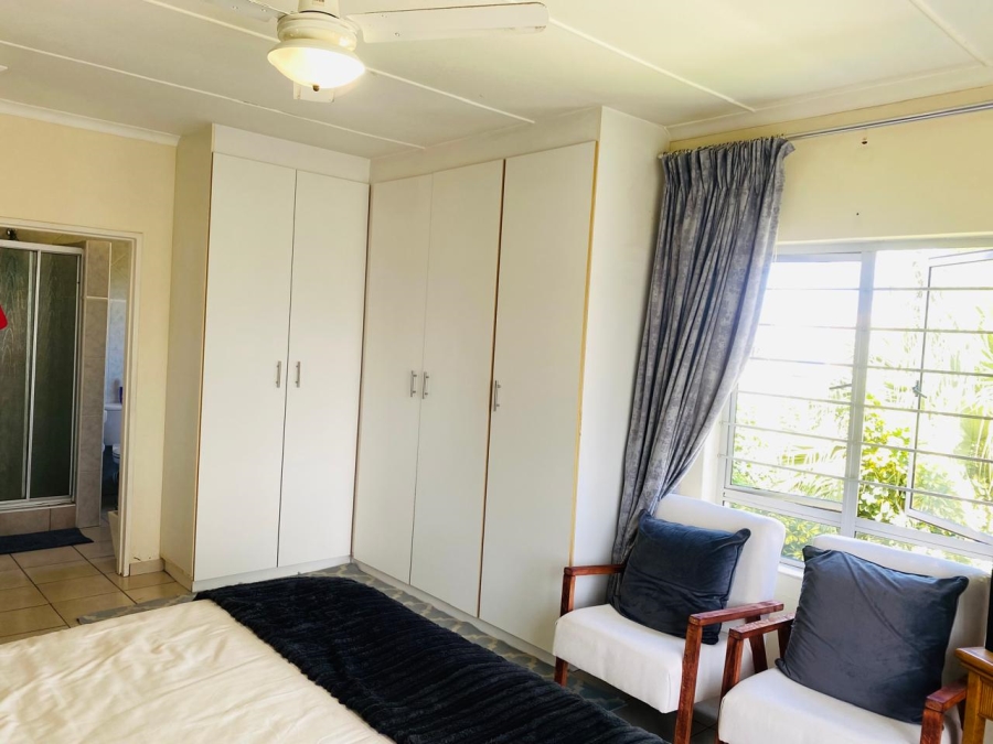 4 Bedroom Property for Sale in Manaba Beach KwaZulu-Natal