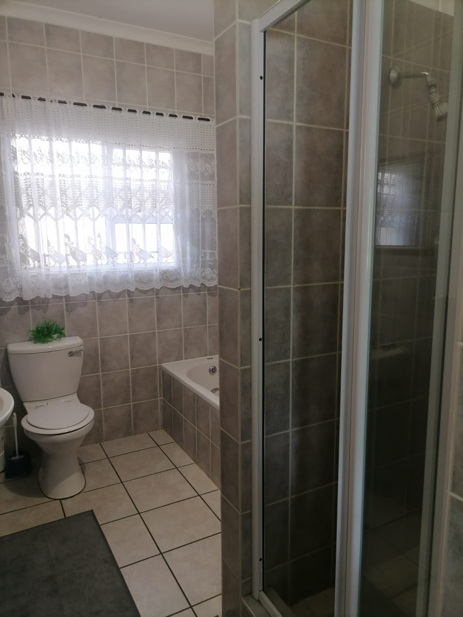3 Bedroom Property for Sale in Manaba Beach KwaZulu-Natal