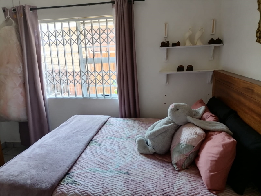 3 Bedroom Property for Sale in Manaba Beach KwaZulu-Natal