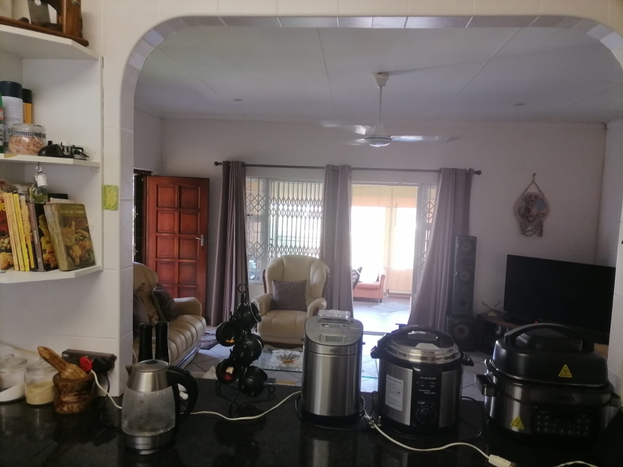 3 Bedroom Property for Sale in Manaba Beach KwaZulu-Natal