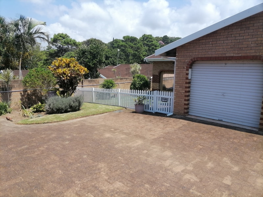 3 Bedroom Property for Sale in Manaba Beach KwaZulu-Natal