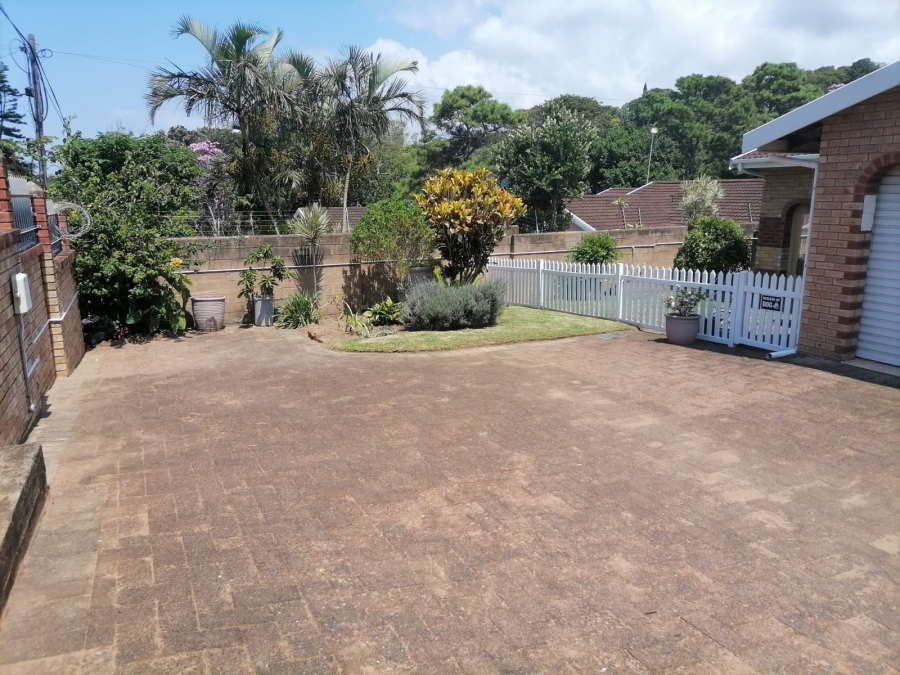 3 Bedroom Property for Sale in Manaba Beach KwaZulu-Natal