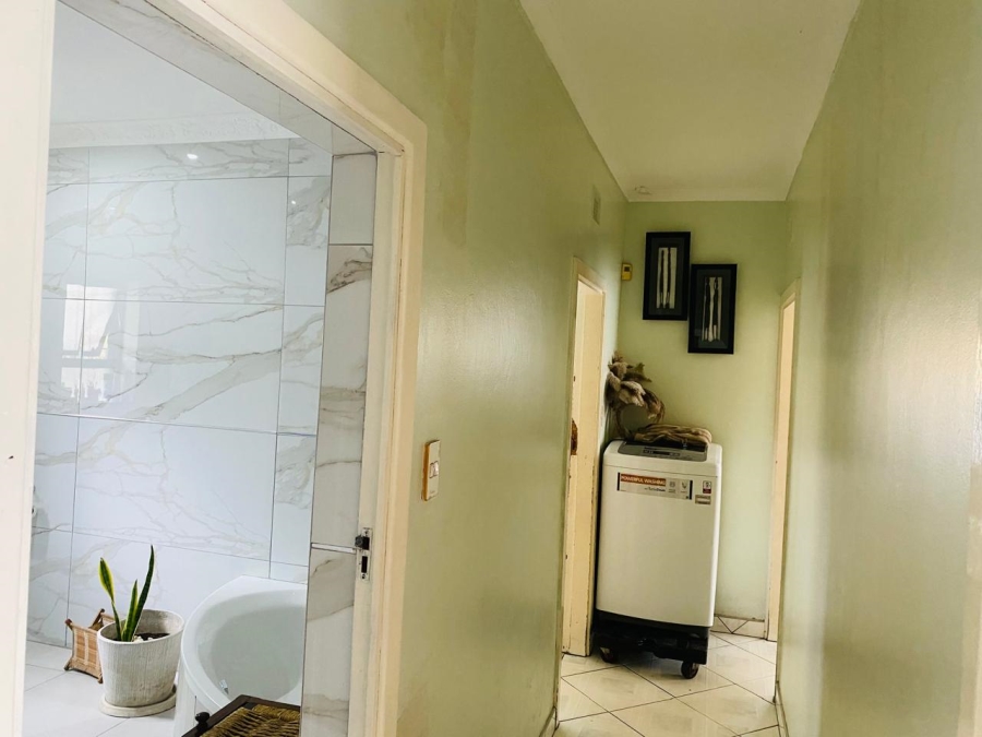 3 Bedroom Property for Sale in Umbango KwaZulu-Natal