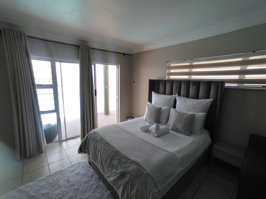 7 Bedroom Property for Sale in Glen Ashley KwaZulu-Natal