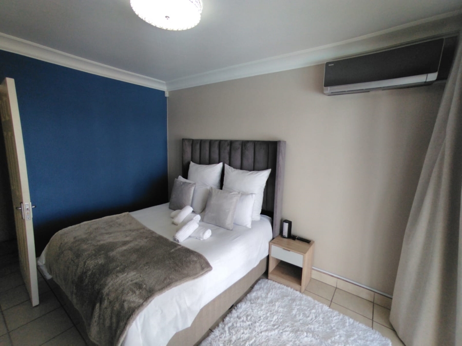 7 Bedroom Property for Sale in Glen Ashley KwaZulu-Natal