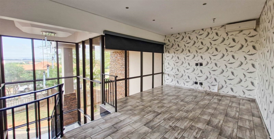 4 Bedroom Property for Sale in Izinga KwaZulu-Natal