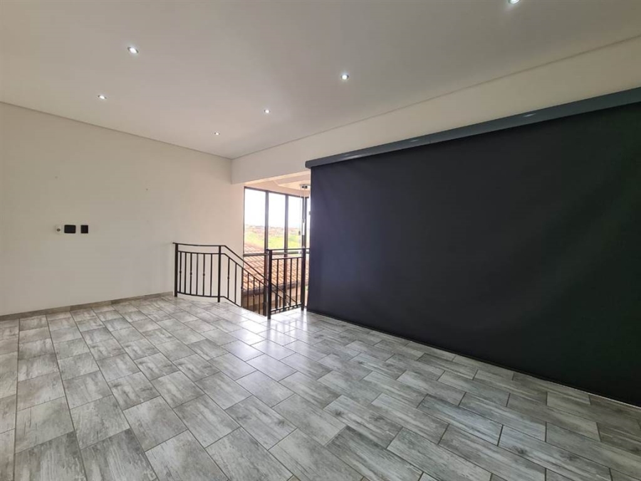 4 Bedroom Property for Sale in Izinga KwaZulu-Natal