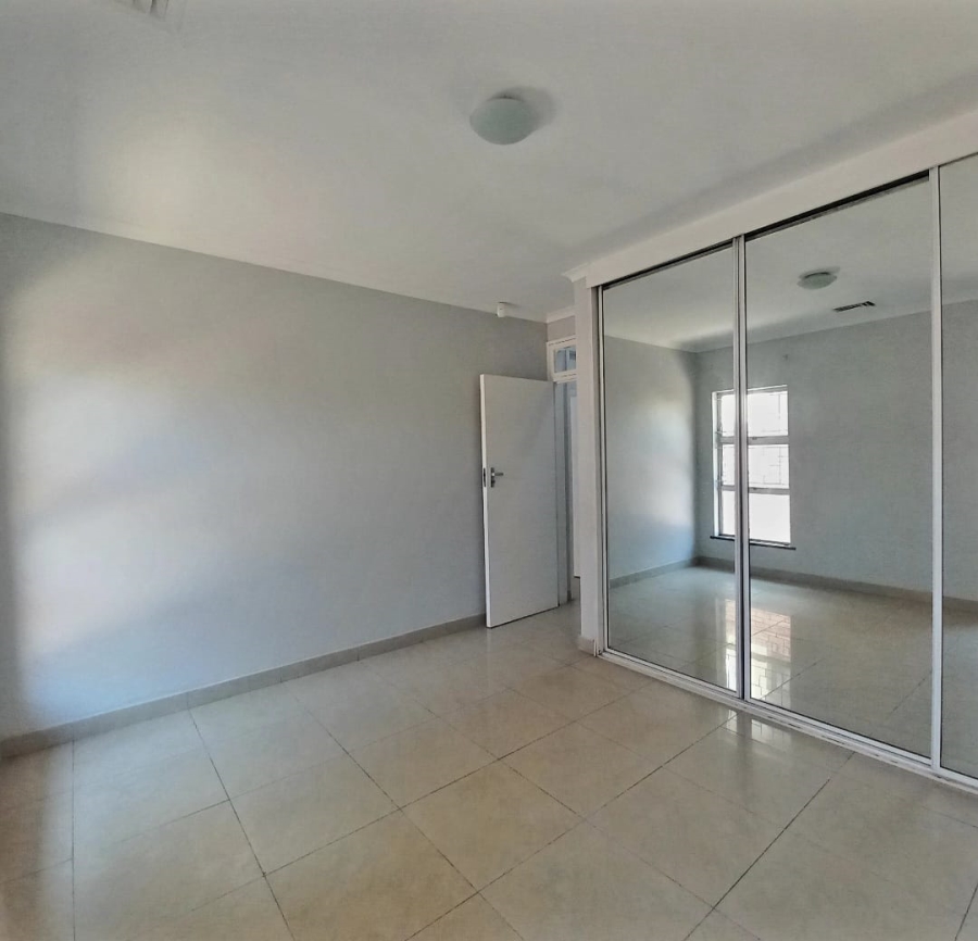 To Let 4 Bedroom Property for Rent in Glen Ashley KwaZulu-Natal