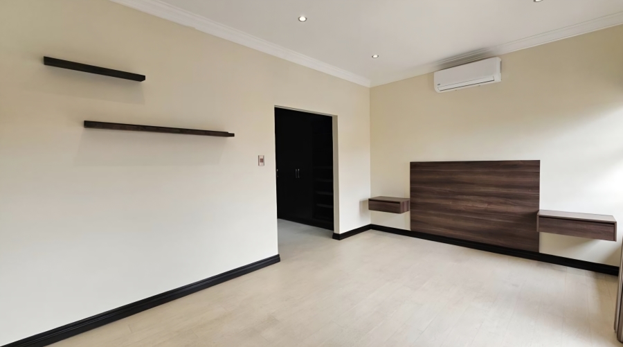 4 Bedroom Property for Sale in Izinga Estate KwaZulu-Natal