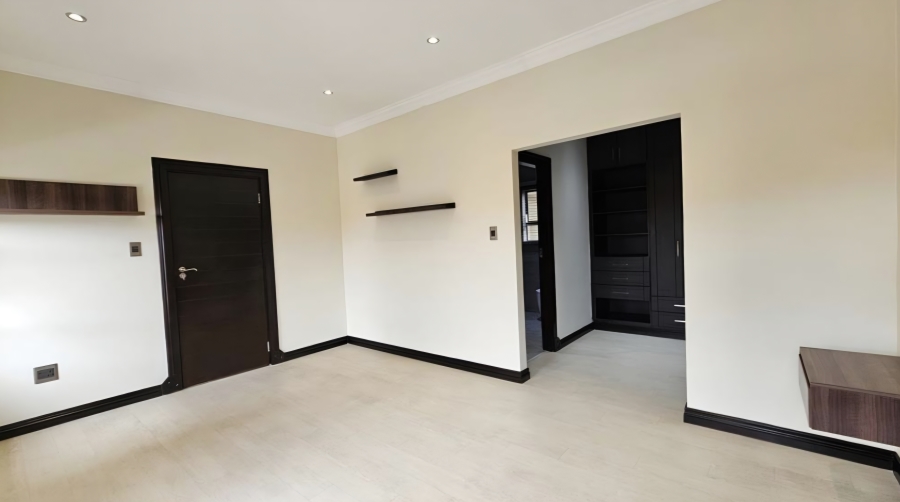 4 Bedroom Property for Sale in Izinga Estate KwaZulu-Natal