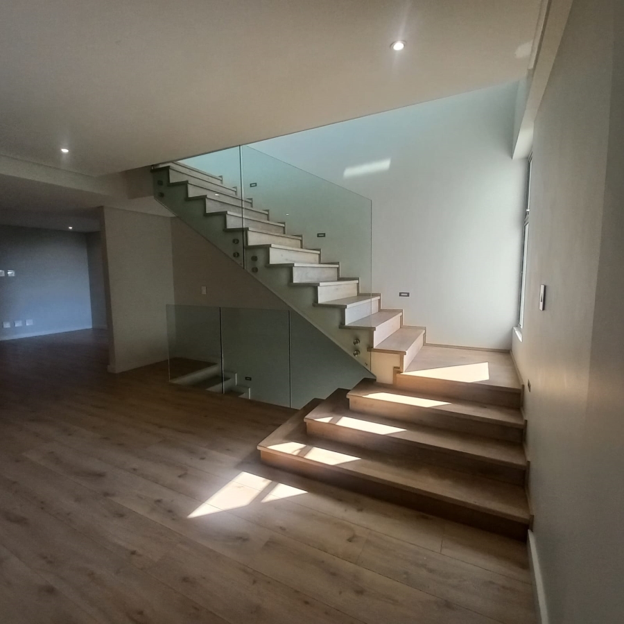 4 Bedroom Property for Sale in La Lucia Ridge KwaZulu-Natal