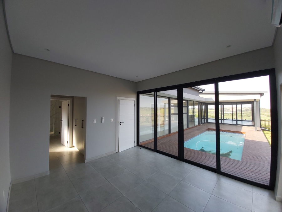 To Let 4 Bedroom Property for Rent in Palm Lakes Estate KwaZulu-Natal