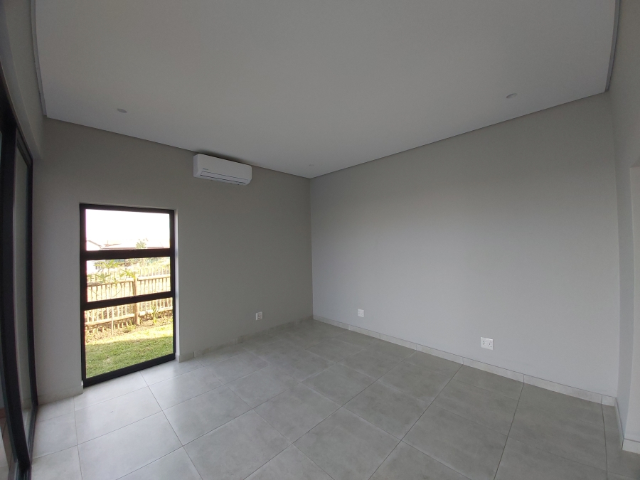 To Let 4 Bedroom Property for Rent in Palm Lakes Estate KwaZulu-Natal