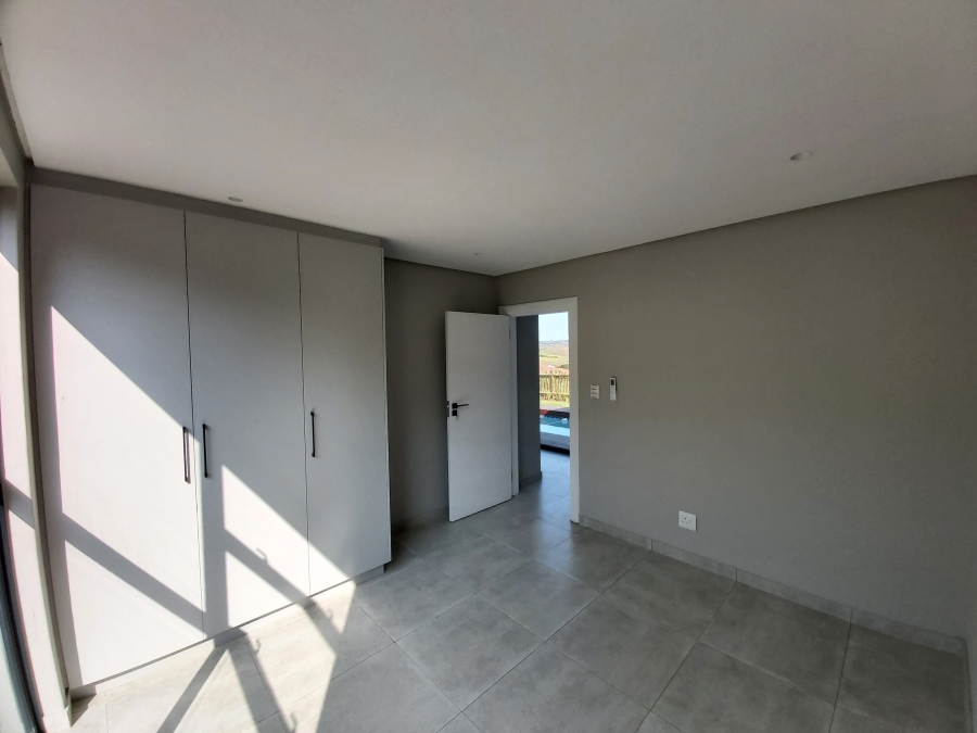 To Let 4 Bedroom Property for Rent in Palm Lakes Estate KwaZulu-Natal