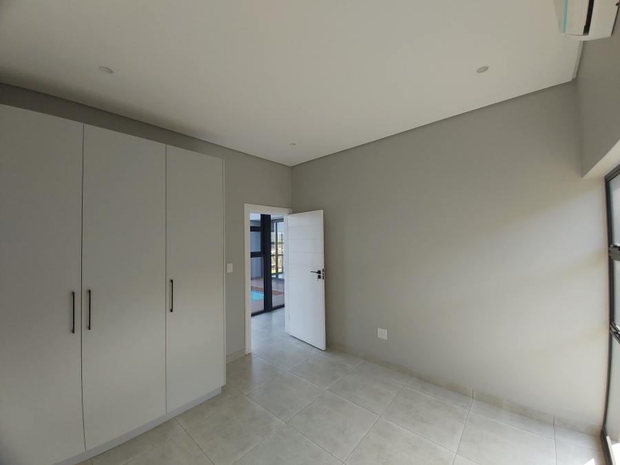 To Let 4 Bedroom Property for Rent in Palm Lakes Estate KwaZulu-Natal