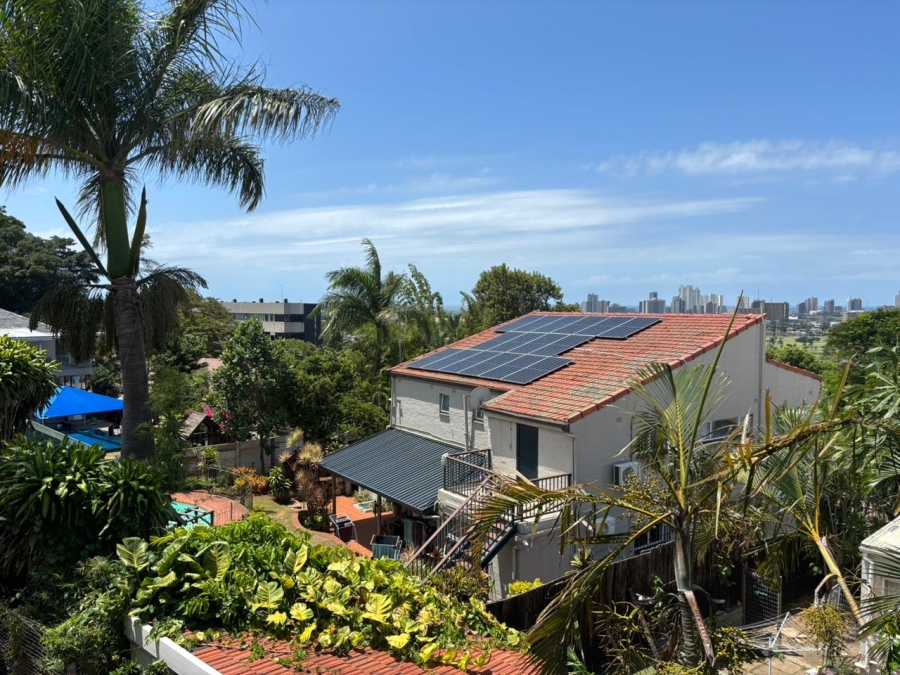 To Let 3 Bedroom Property for Rent in Essenwood KwaZulu-Natal