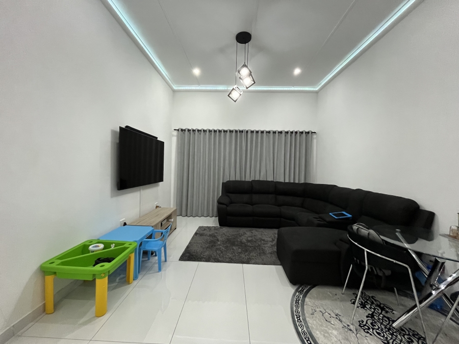 3 Bedroom Property for Sale in Sunford KwaZulu-Natal