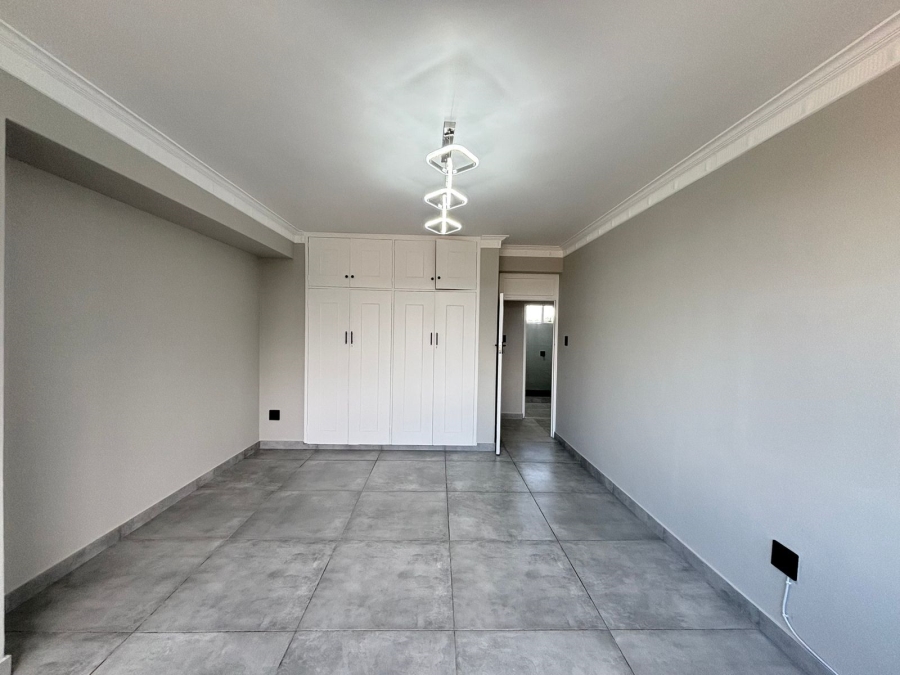 3 Bedroom Property for Sale in Glenwood KwaZulu-Natal