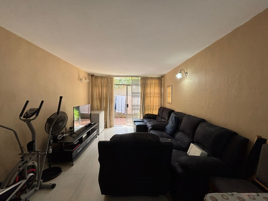 2 Bedroom Property for Sale in Sherwood KwaZulu-Natal