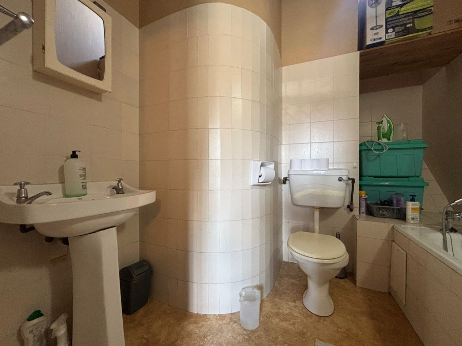 2 Bedroom Property for Sale in Sherwood KwaZulu-Natal