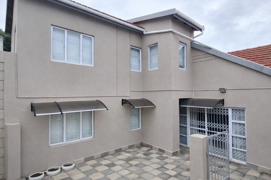 5 Bedroom Property for Sale in Escombe KwaZulu-Natal