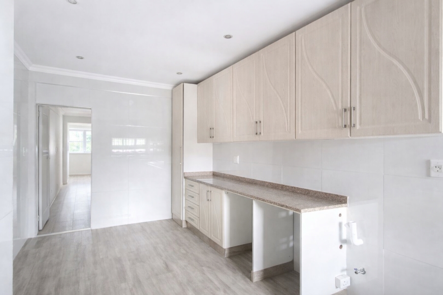 5 Bedroom Property for Sale in Escombe KwaZulu-Natal