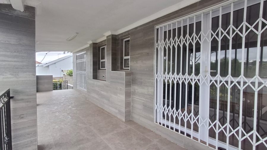 5 Bedroom Property for Sale in Escombe KwaZulu-Natal