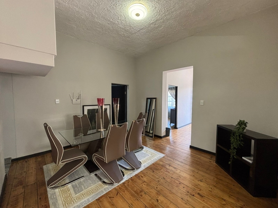 To Let 3 Bedroom Property for Rent in Essenwood KwaZulu-Natal