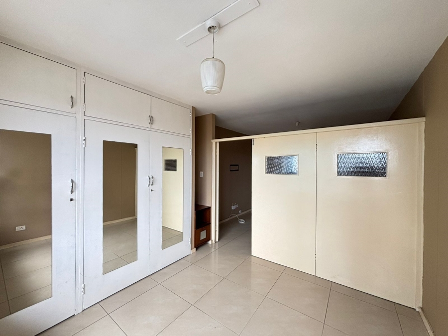 1 Bedroom Property for Sale in North Beach KwaZulu-Natal