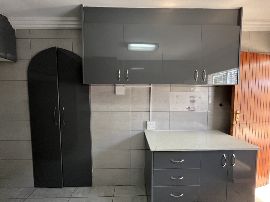 3 Bedroom Property for Sale in Lenham KwaZulu-Natal