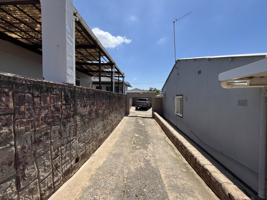 3 Bedroom Property for Sale in Lenham KwaZulu-Natal