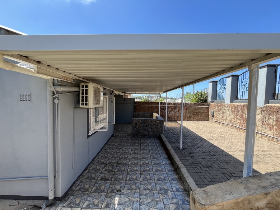 3 Bedroom Property for Sale in Lenham KwaZulu-Natal