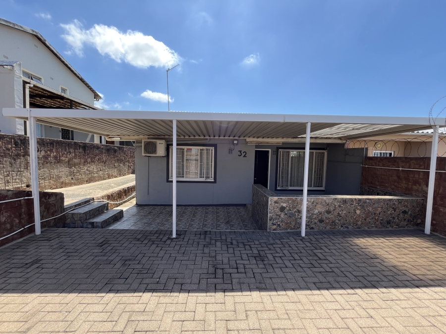3 Bedroom Property for Sale in Lenham KwaZulu-Natal