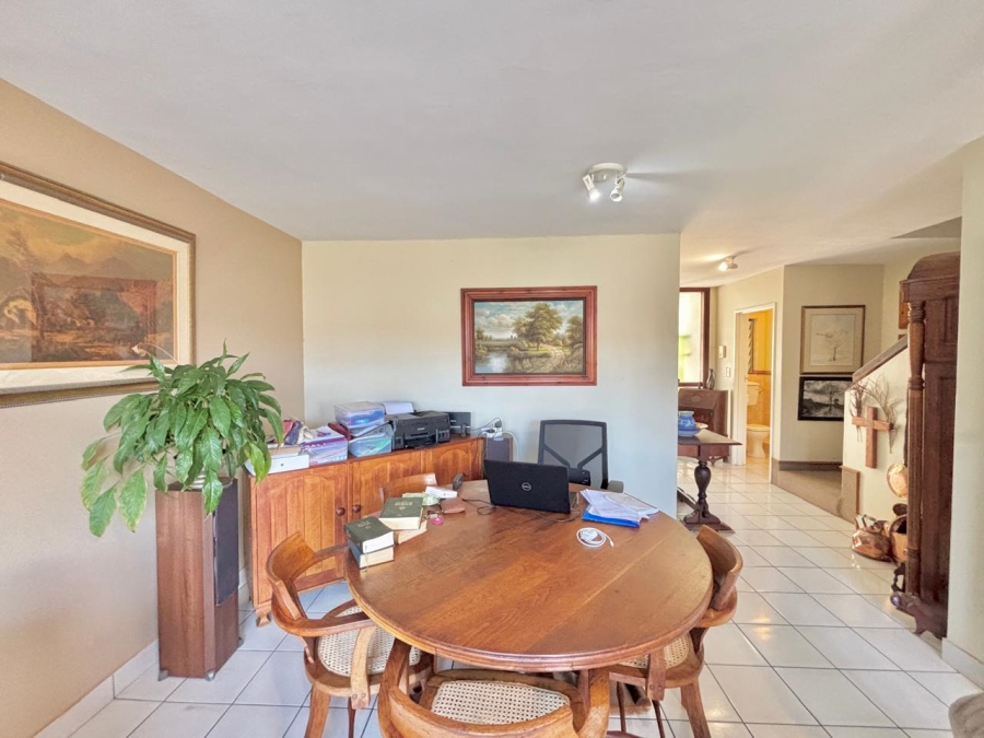 4 Bedroom Property for Sale in Morningside KwaZulu-Natal