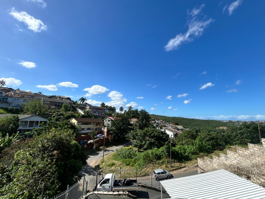 7 Bedroom Property for Sale in Reservoir Hills KwaZulu-Natal