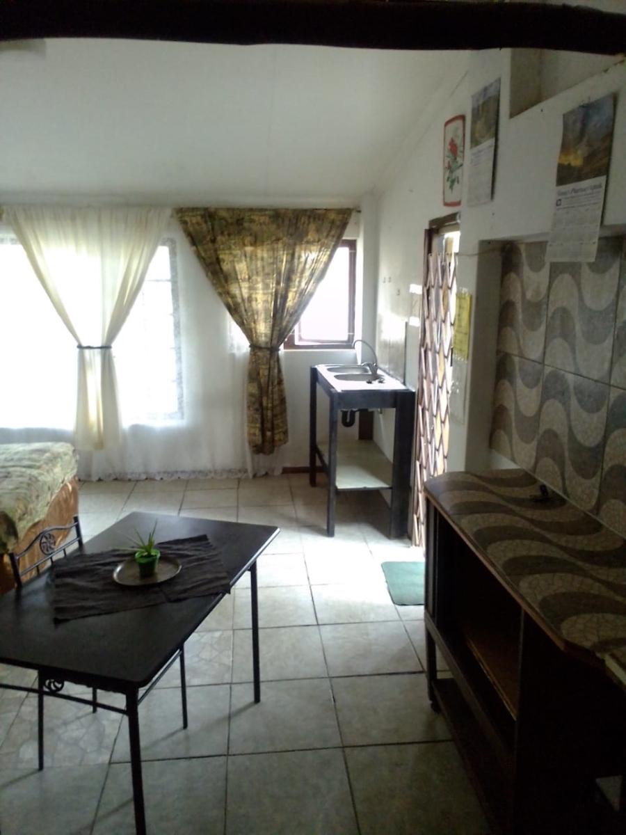 7 Bedroom Property for Sale in Margate KwaZulu-Natal