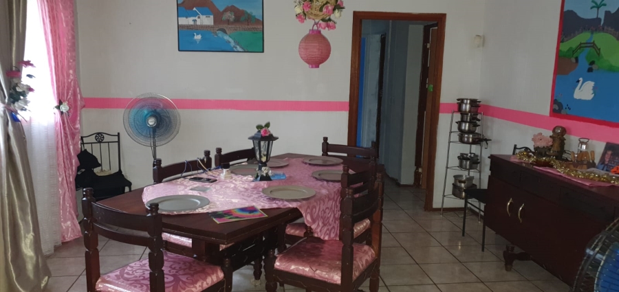 7 Bedroom Property for Sale in Margate KwaZulu-Natal