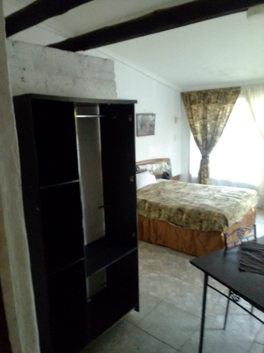 7 Bedroom Property for Sale in Margate KwaZulu-Natal