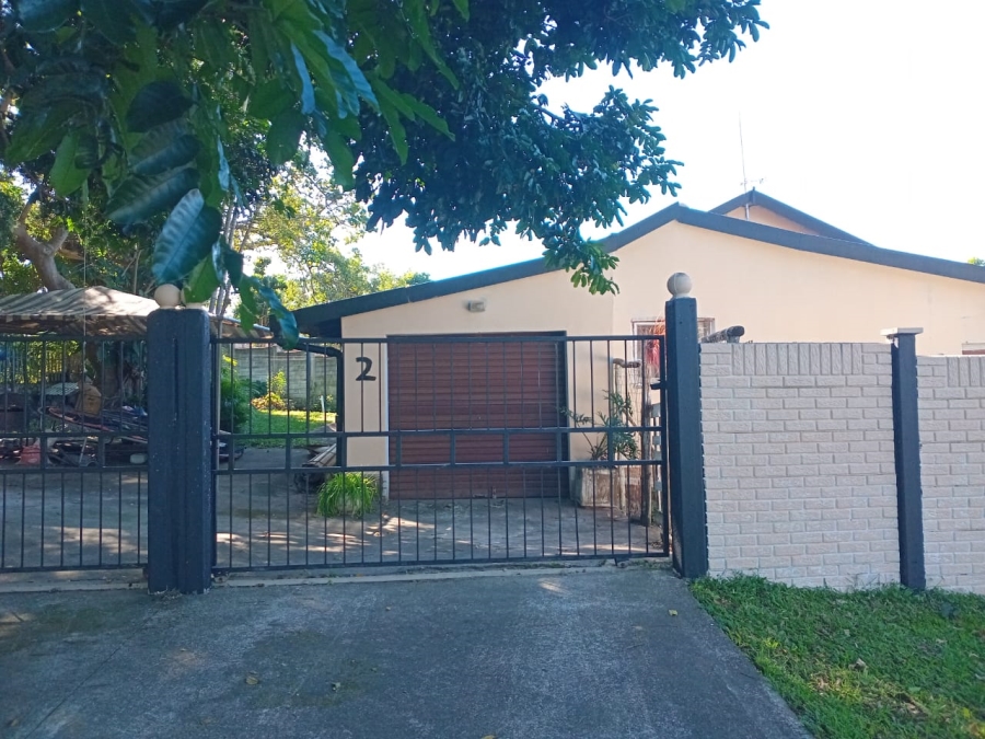 7 Bedroom Property for Sale in Margate KwaZulu-Natal